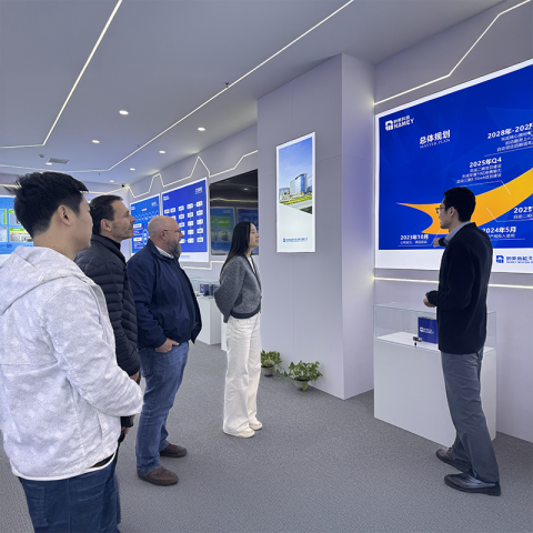 LYTH besucht Namey Energy – Erkundung der Zusammenarbeit bei Natrium-Ionen-Batterien