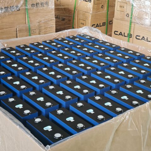 LYTH versendet 3,000 Einheiten von L173F314 314Ah LFP-Batteriezellen